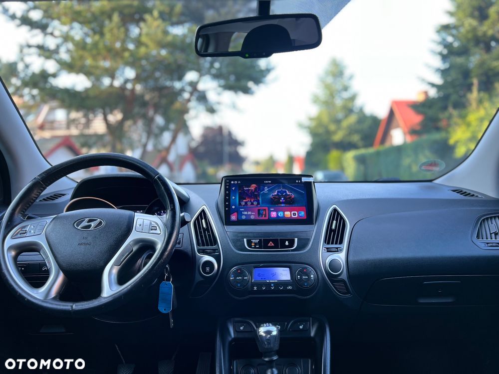 Hyundai ix35 1.6 2WD UEFA EURO 2012 Edition - 32