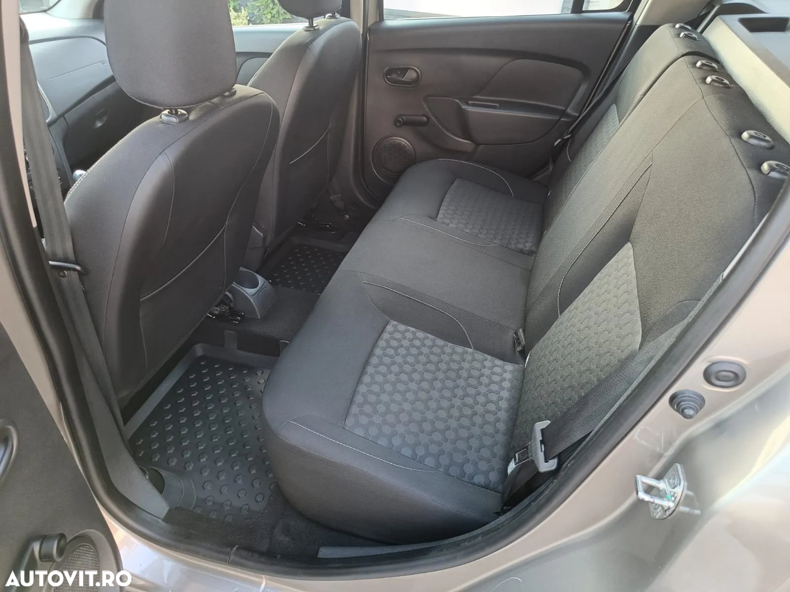 Dacia Logan MCV 1.2 73 CP Laureate - 8