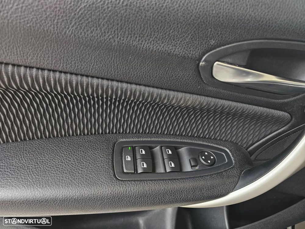 BMW 116 d EfficientDynamics Edition - 16