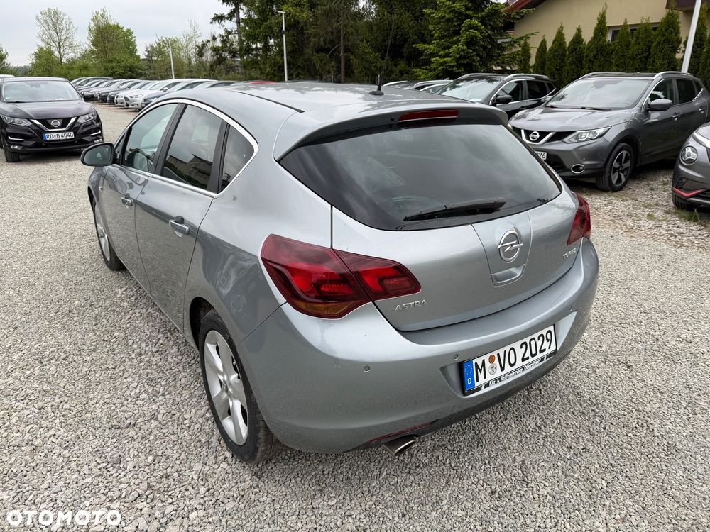 Opel Astra 1.4 Turbo Edition Sport - 4