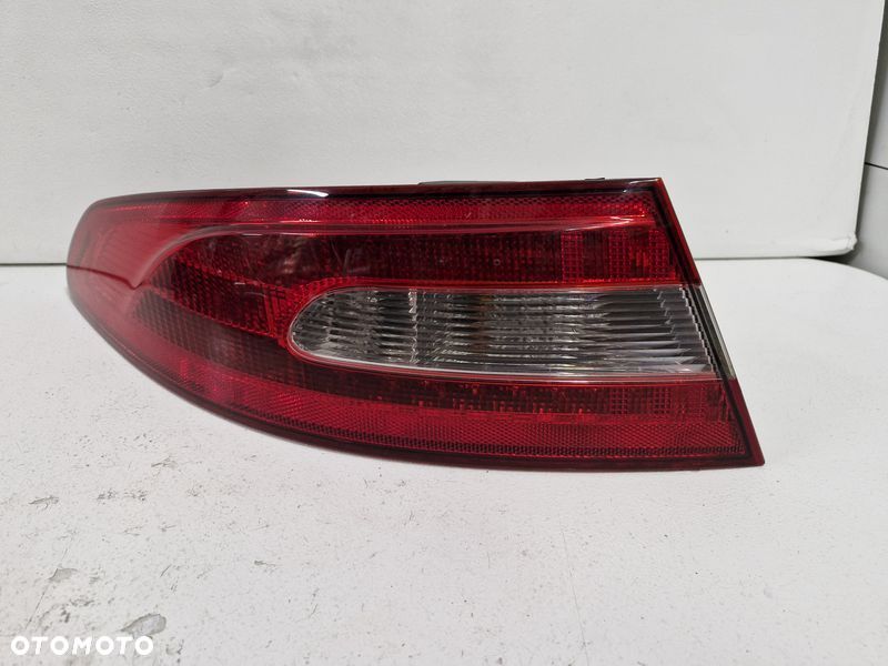 jaguar xf x250 i 1 lampa lewy tył tylna sedan 8x2313405bd - 2