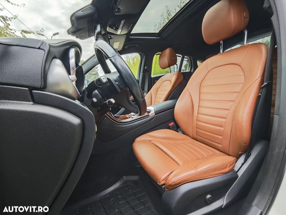 Mercedes-Benz GLC Coupe 250 4MATIC - 17