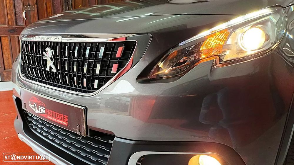 Peugeot 2008 1.2 PureTech Allure - 13