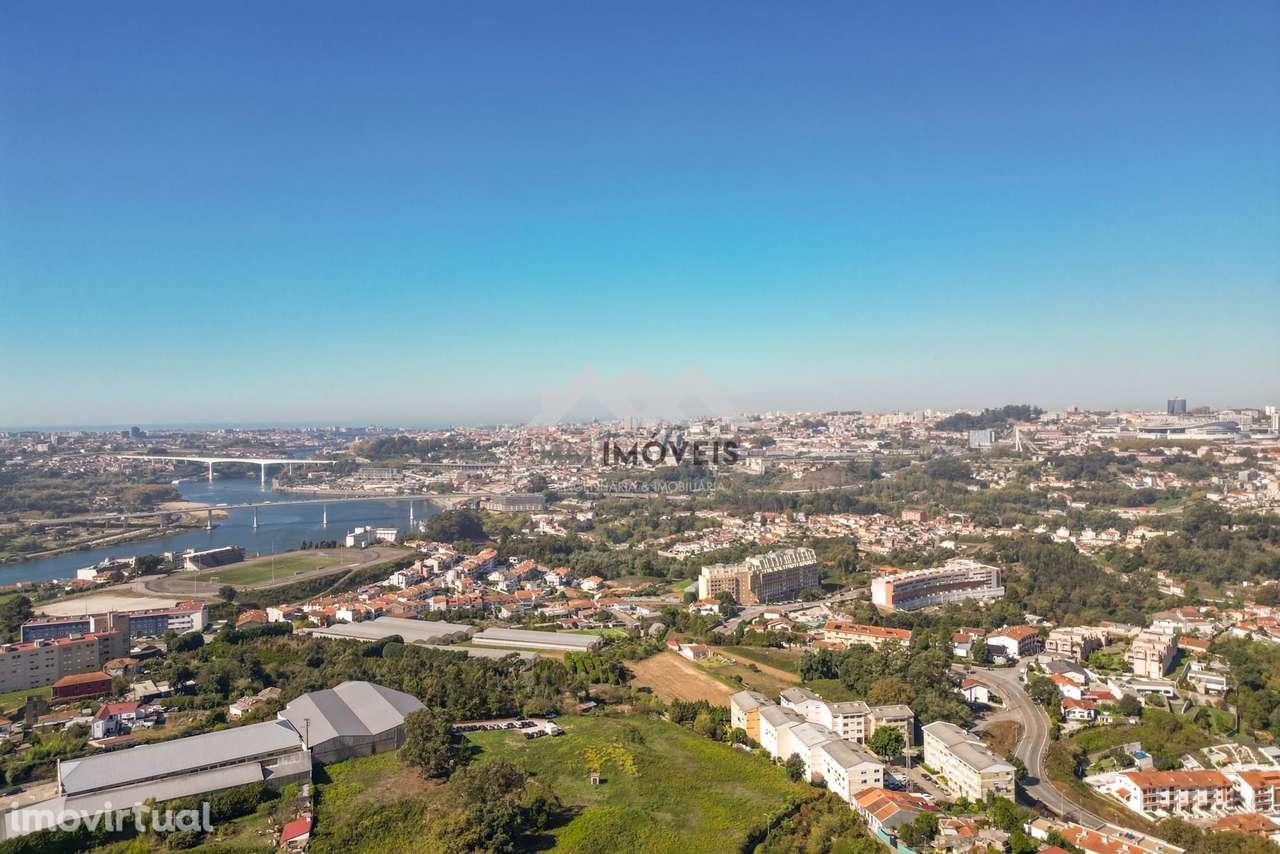 Moradia T3+1 | Valbom | Junto ao Freixo | 3 Frentes | Terraço | Jardim - Grande imagem: 5/60