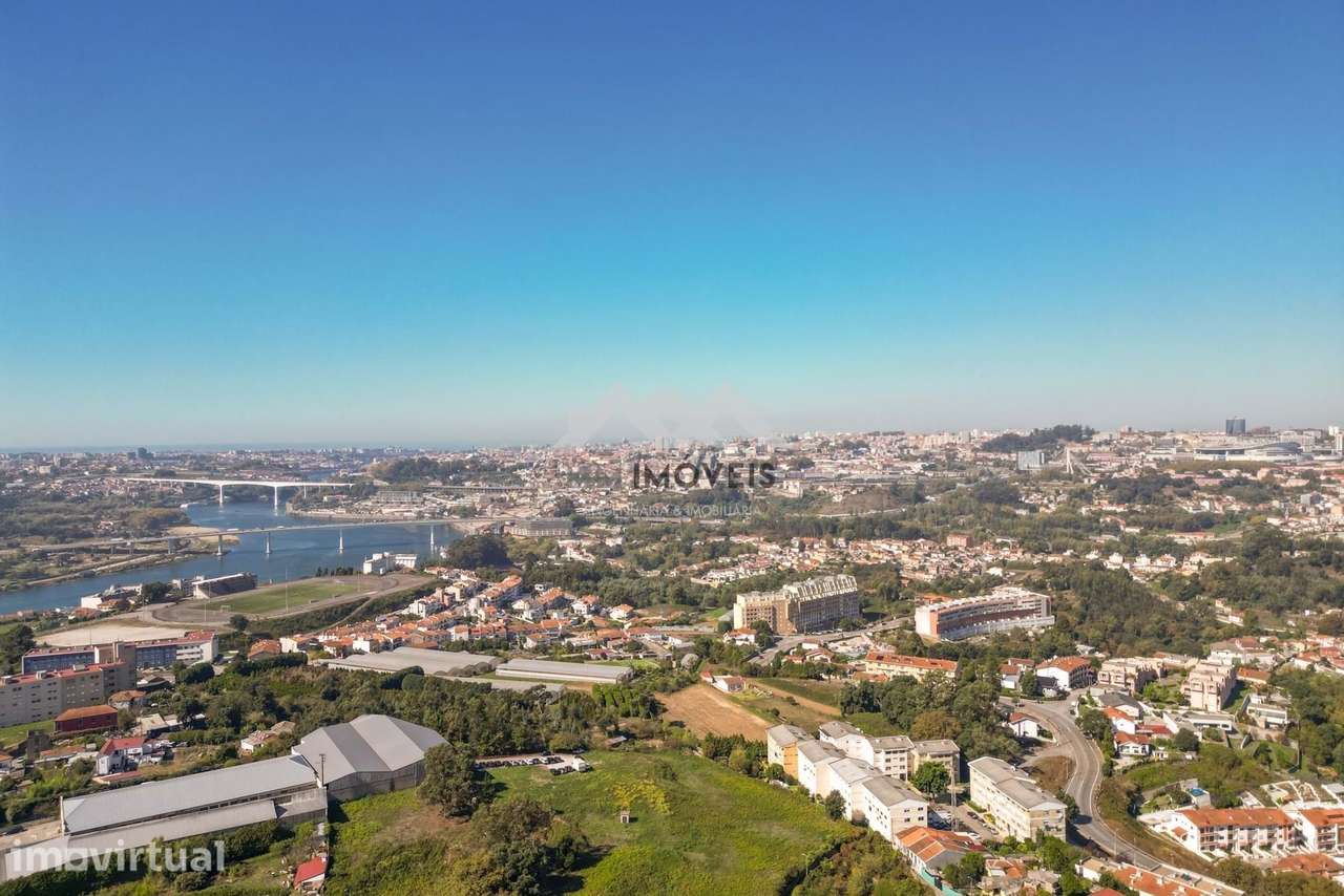 Moradia T3+1 | Valbom | Junto ao Freixo | 3 Frentes | Terraço | Jardim - Grande imagem: 5/60