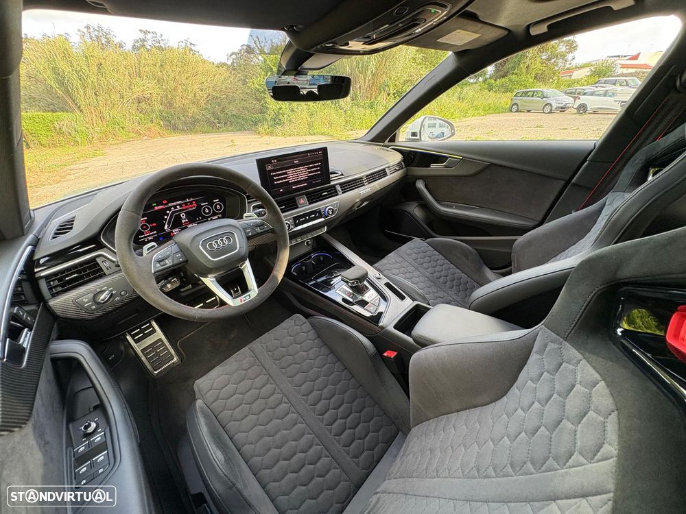 Audi RS4 Avant quattro tiptronic - 14