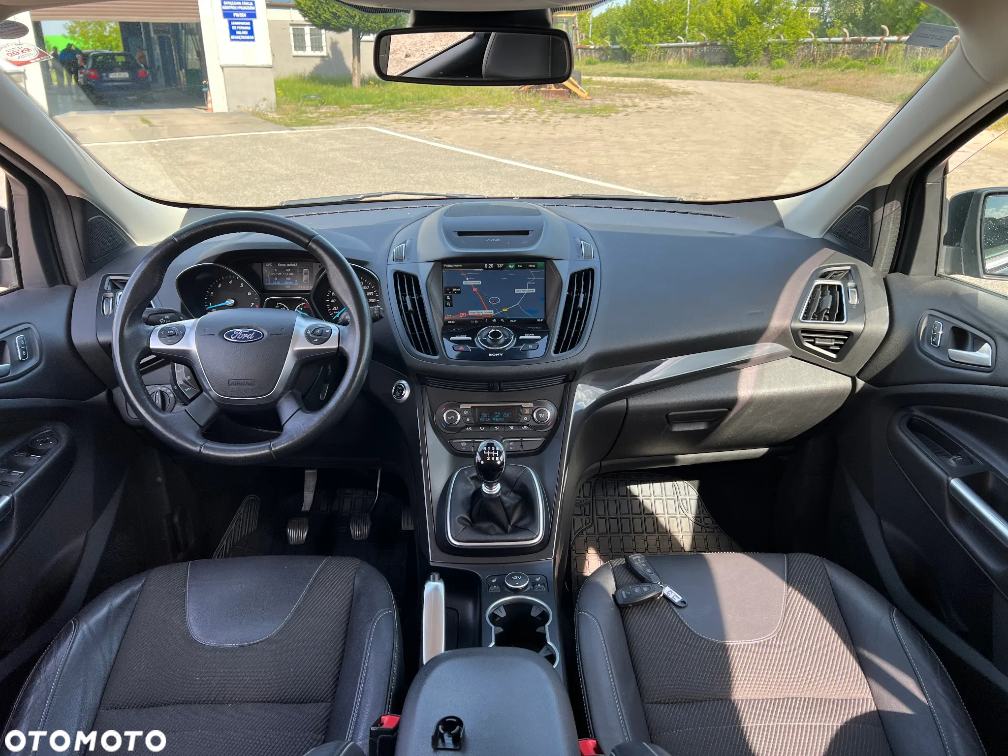 Ford Kuga 1.5 EcoBoost FWD Titanium ASS - 2
