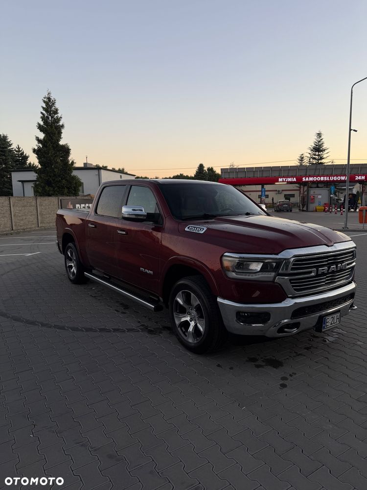RAM 1500 5.7 Crew Cab Shortbed Laramie Sport - 2