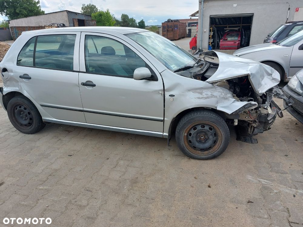 Skoda Fabia benzyna 1.4 i 1,2 benzyna na części - 7