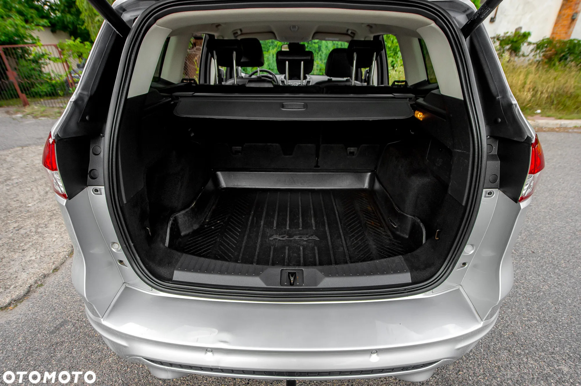 Ford Kuga 2.0 TDCi 4x4 Titanium - 34