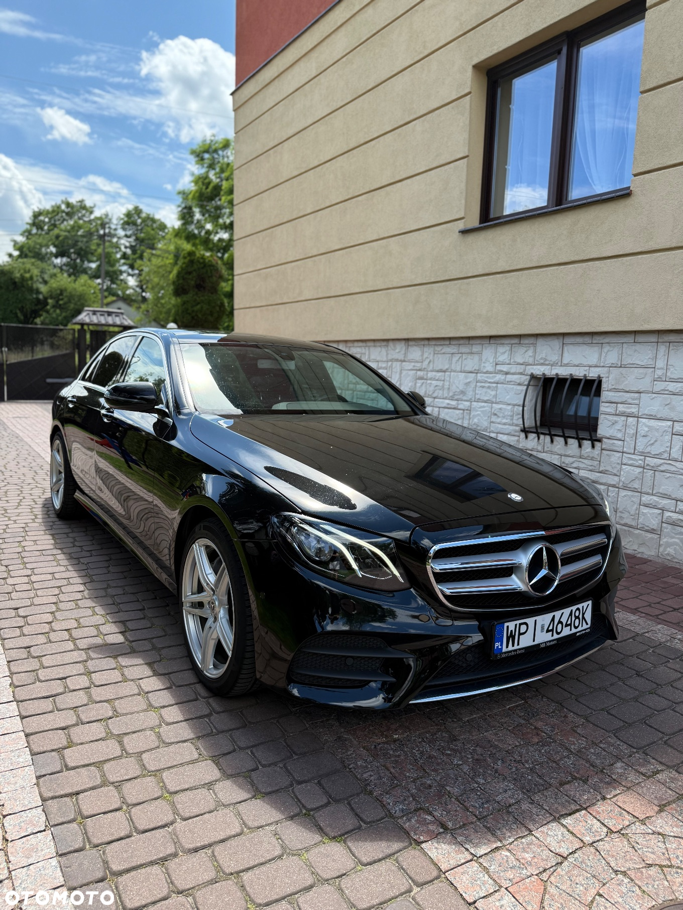 Mercedes-Benz Klasa E 220 d 9G-TRONIC - 3