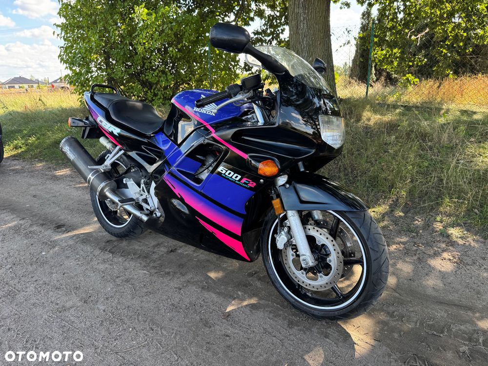 Honda CBR - 1