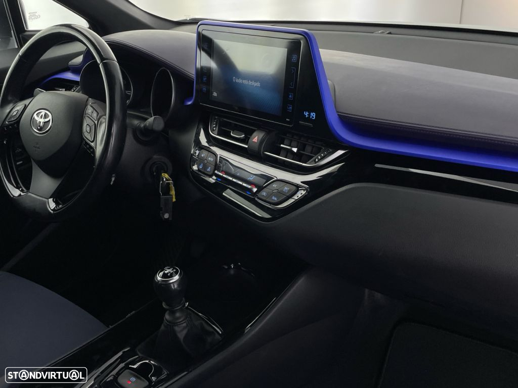 Toyota C-HR 1.2T Comfort+P.Style - 24