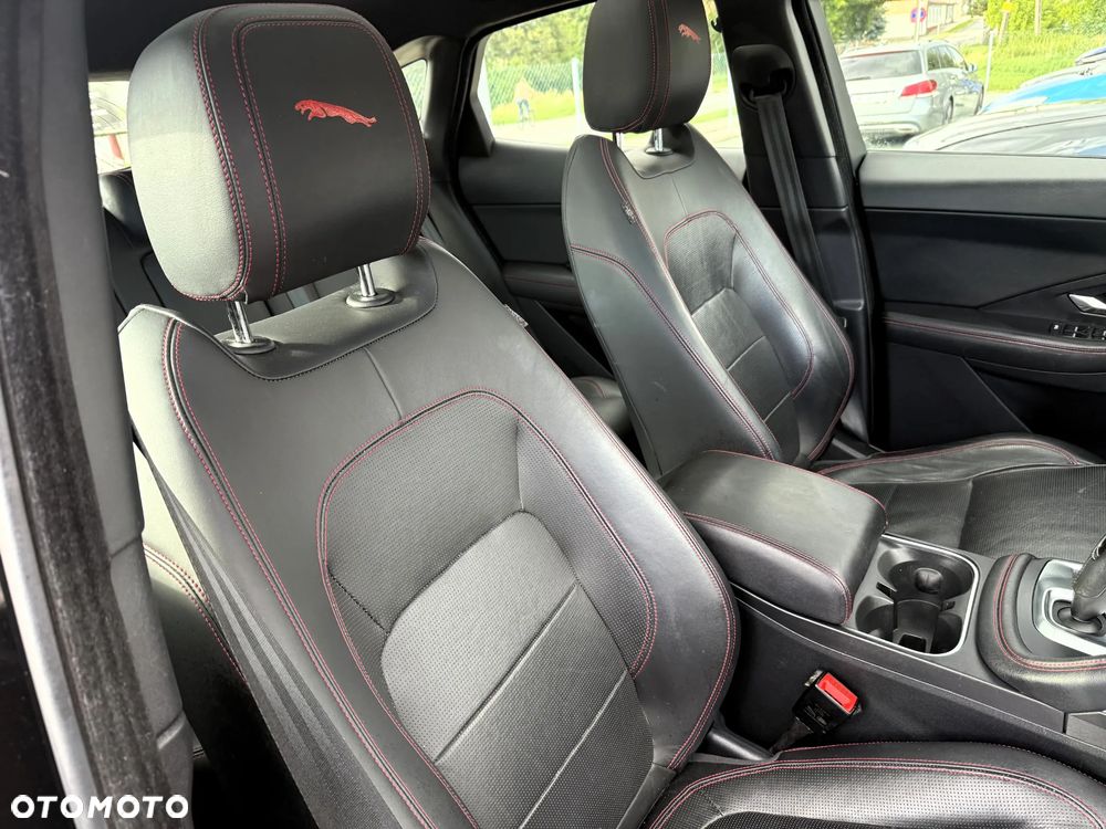 Jaguar E-Pace D180 AWD R-Dynamic SE - 11