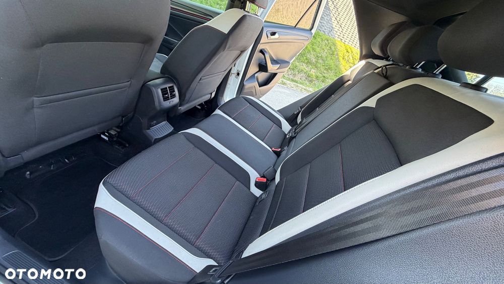 Volkswagen T-Roc 1.5 TSI OPF DSG R-Line - 7