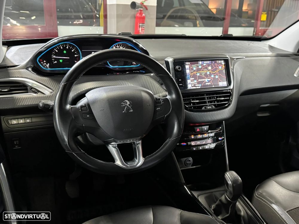 Peugeot 2008 PureTech 110 Stop&Start Allure - 5