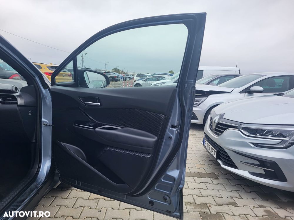 Toyota C-HR 1.8 HSD 122 CP 4x2 CVT C-ult Style - 8