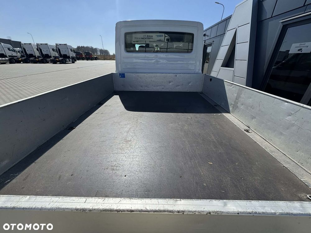 MAN TGE 3.140 DOKA 4X2 7-osobowa - 10