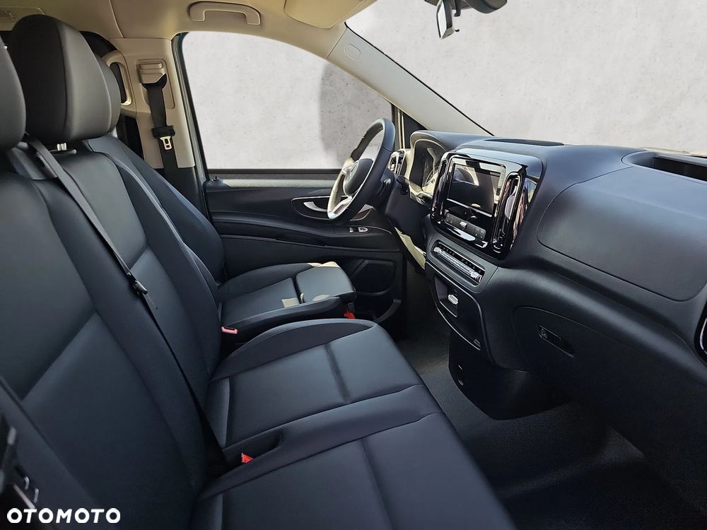 Mercedes-Benz eVITO 129 Tourer PRO długi (Brygadówka 6-osobowa) - 15