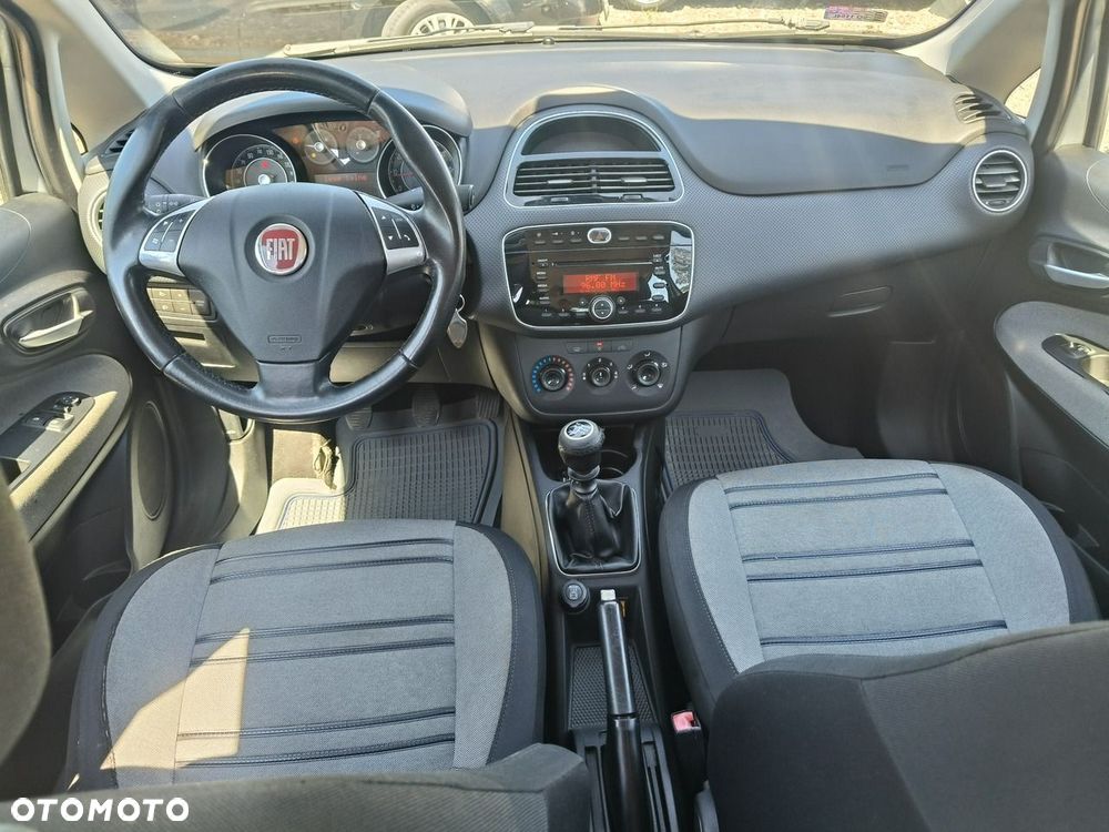Fiat Punto Evo - 11