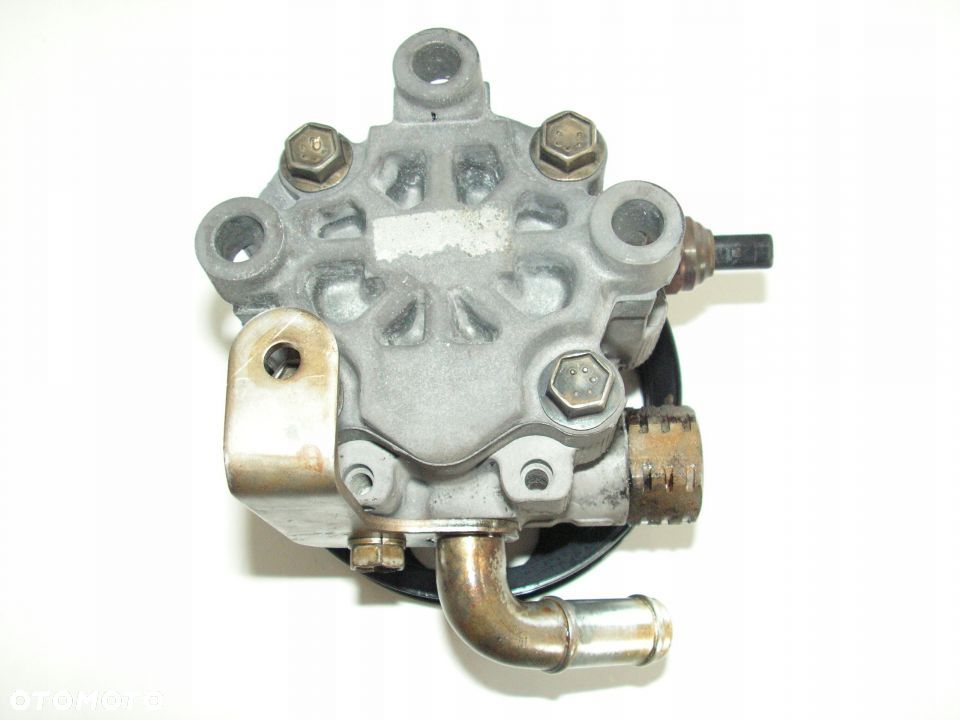 AVENSIS T22 1,6 VVT-I POMPA WSPOMAGANIA IDEALNA - 4