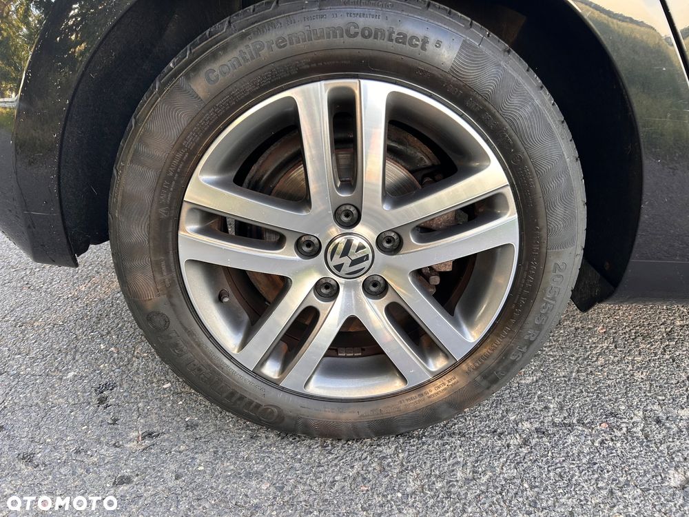 Volkswagen Golf 1.6 Comfortline - 11