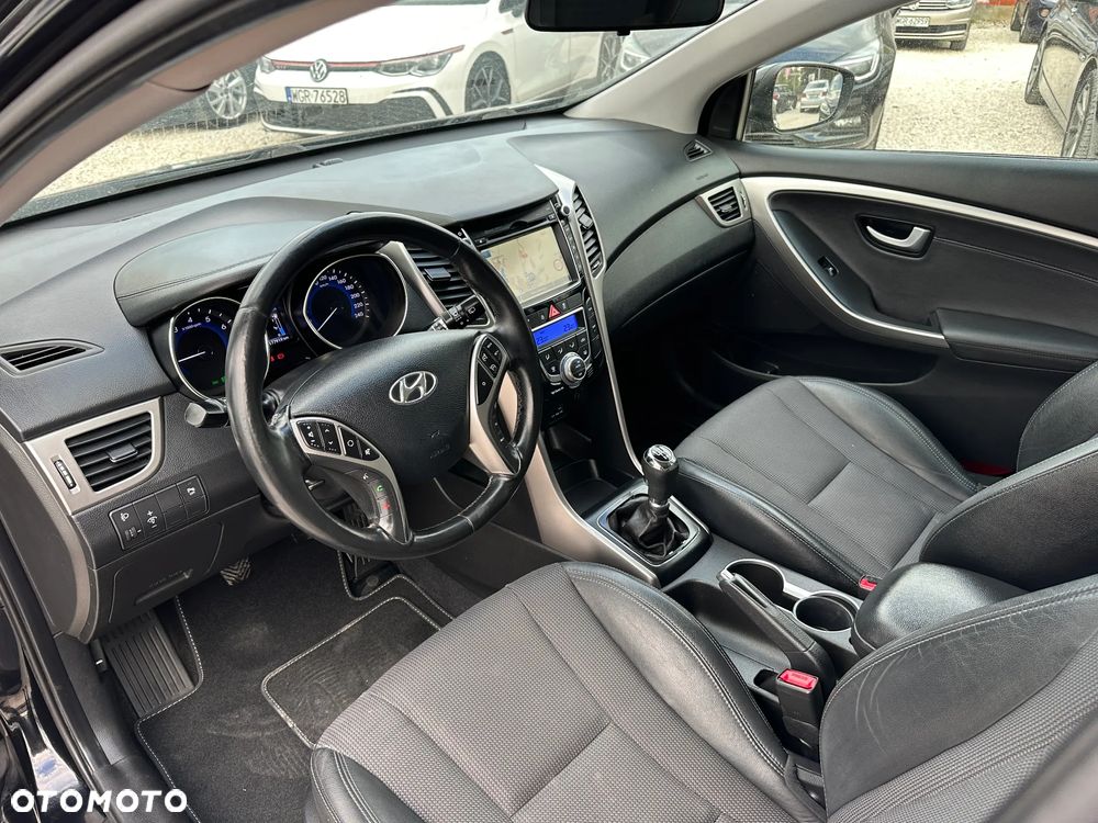 Hyundai i30 1.6 GDI Premium - 13