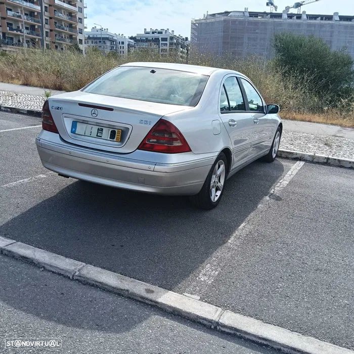 Mercedes-Benz C 220 CDI Elegance DPF - 4