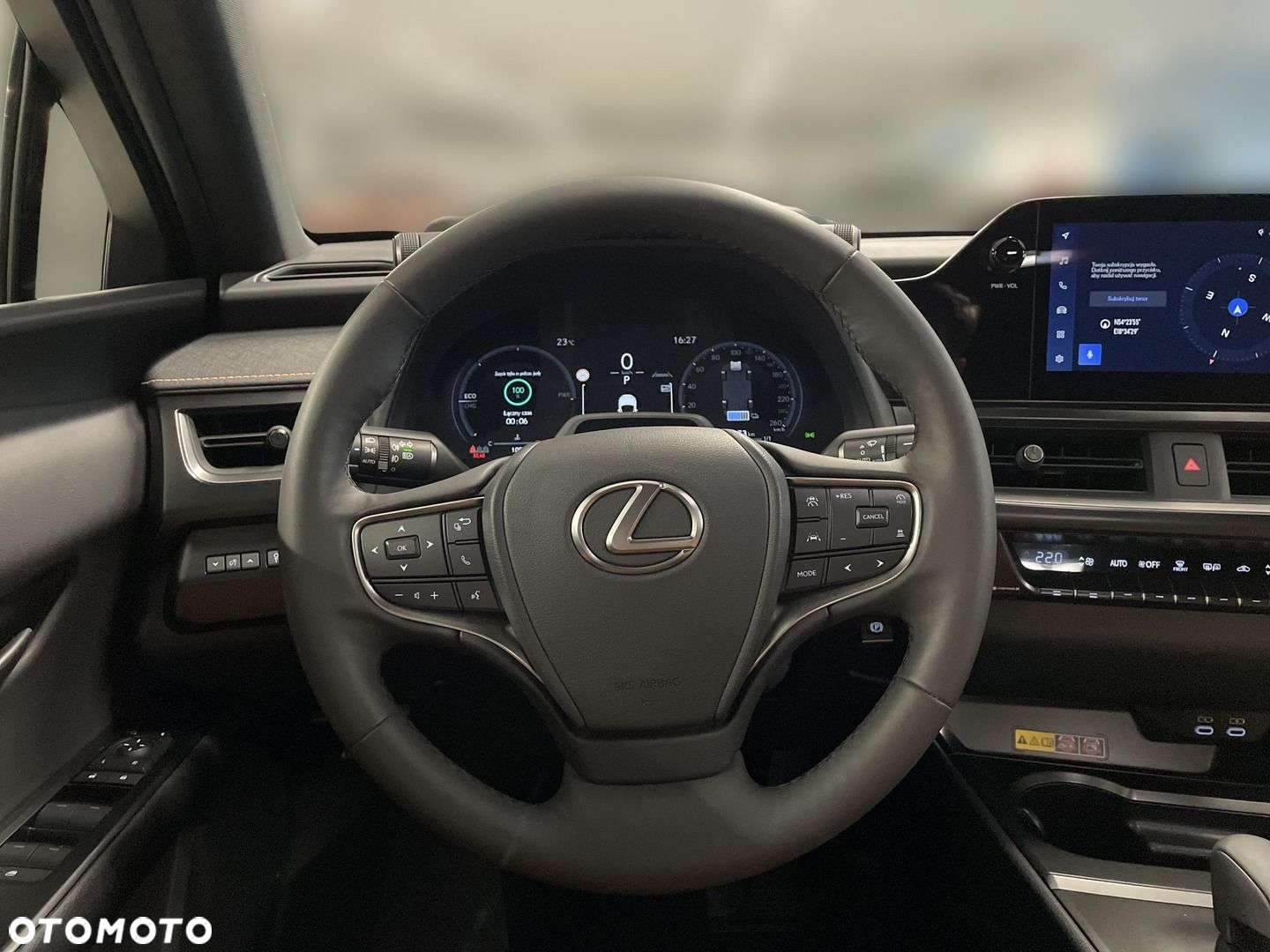 Lexus UX 300h Business - 19