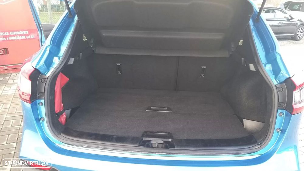 Nissan Qashqai 1.5 dCi N-Connecta RS+PS - 23