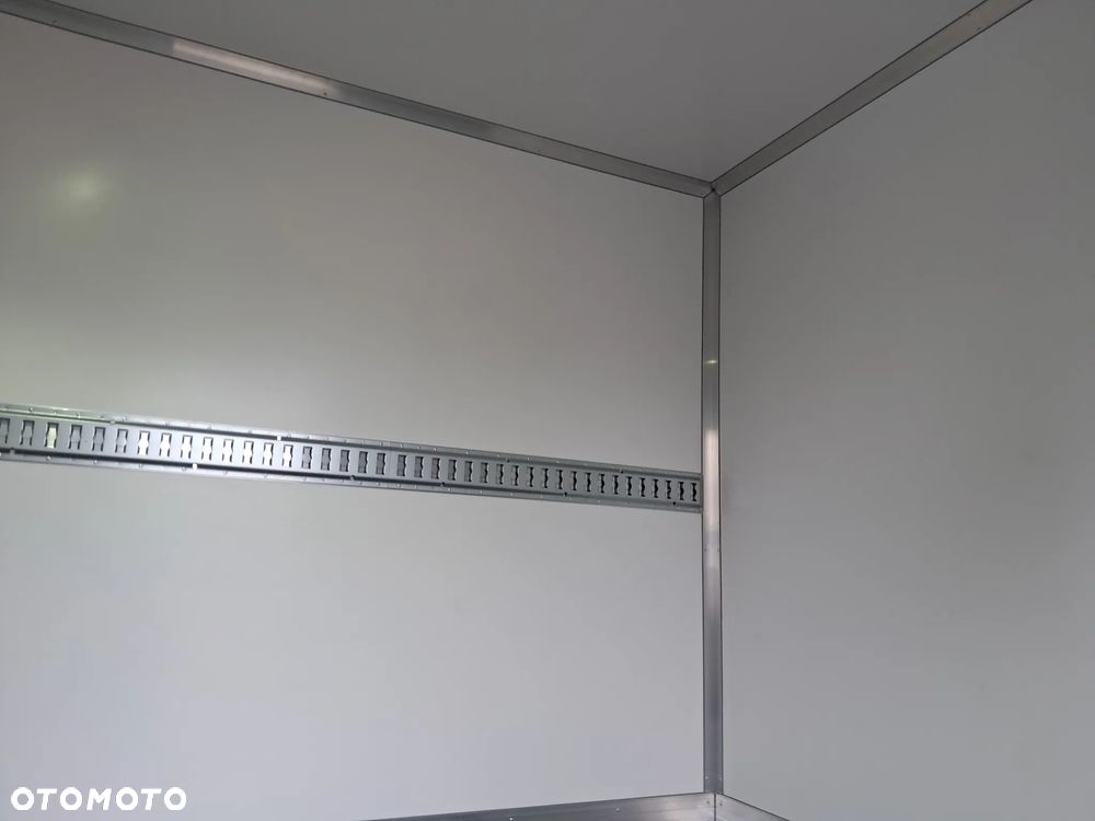 Renault Nowy Master - 11
