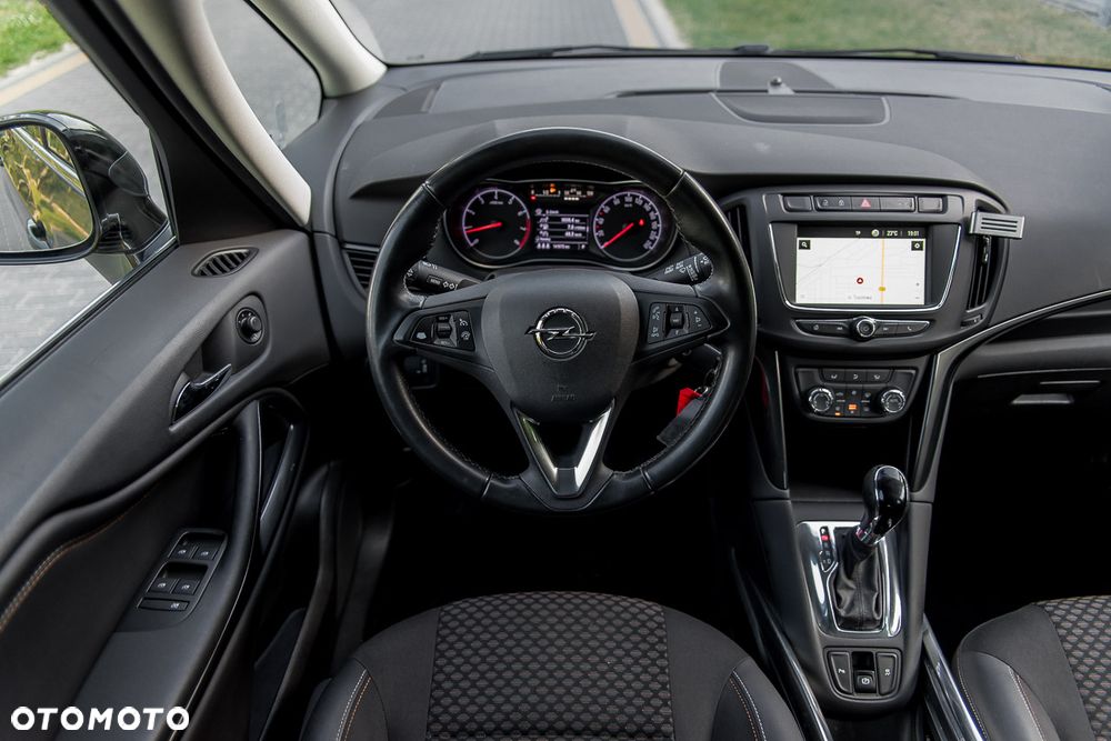 Opel Zafira Tourer 1.4 Turbo Automatik Selection - 29