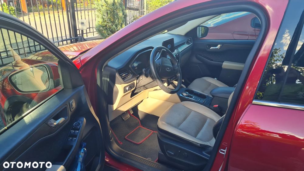 Ford Kuga 2.5 Duratec FHEV TITANIUM - 3