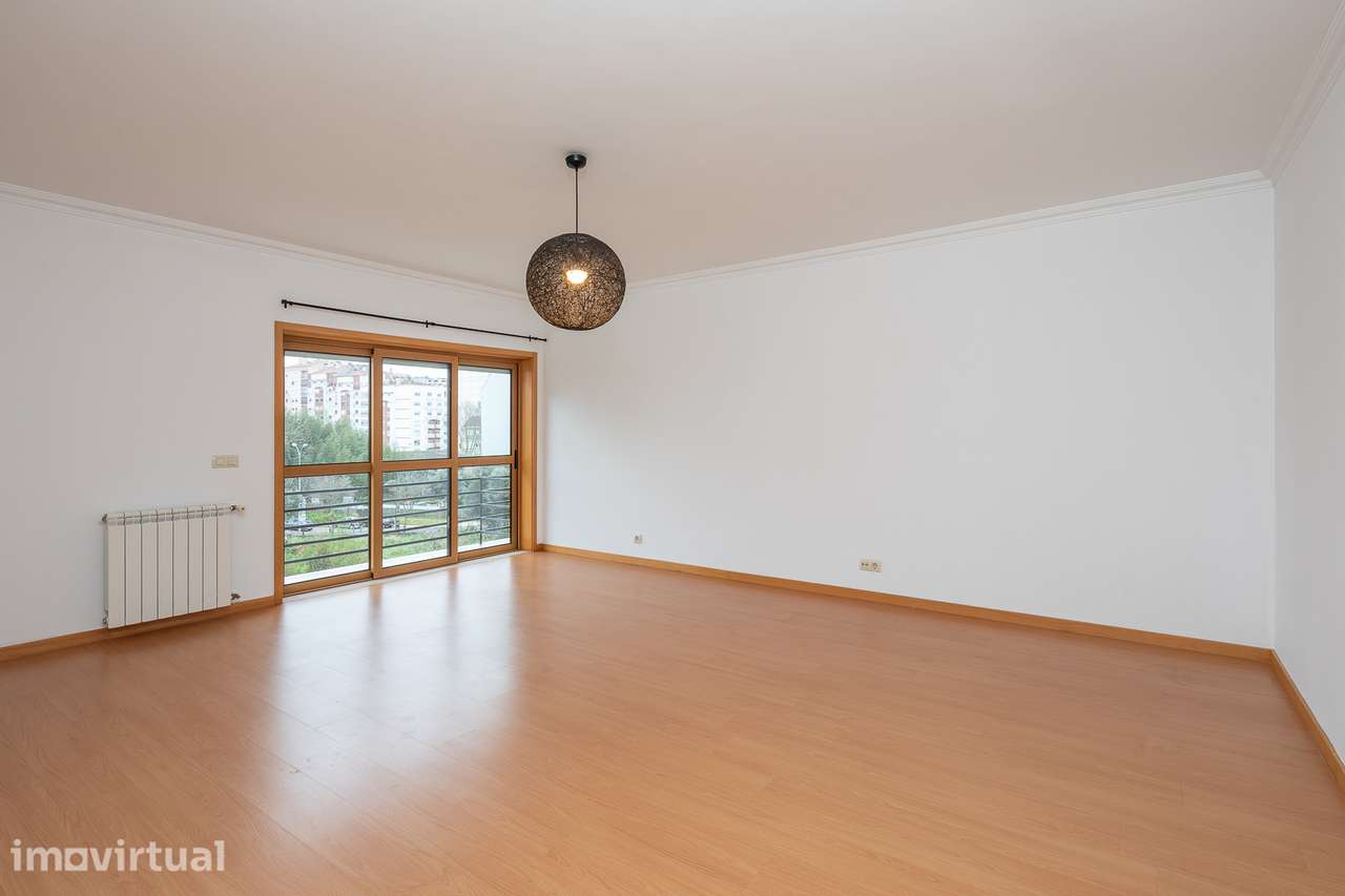 Apartamento para arrendar junto ao mercado de Agualva - Grande imagem: 3/19