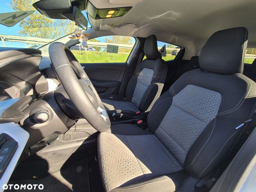 Renault Clio 1.6 E-TECH Full Hybrid 145 Techno - 17