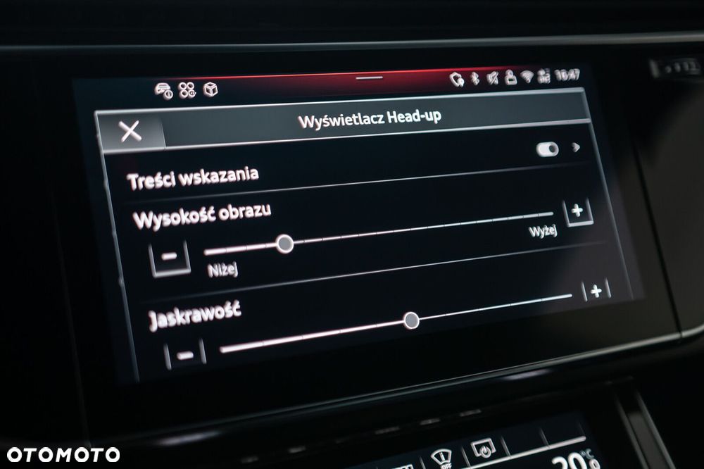 Audi RS Q8 - 24