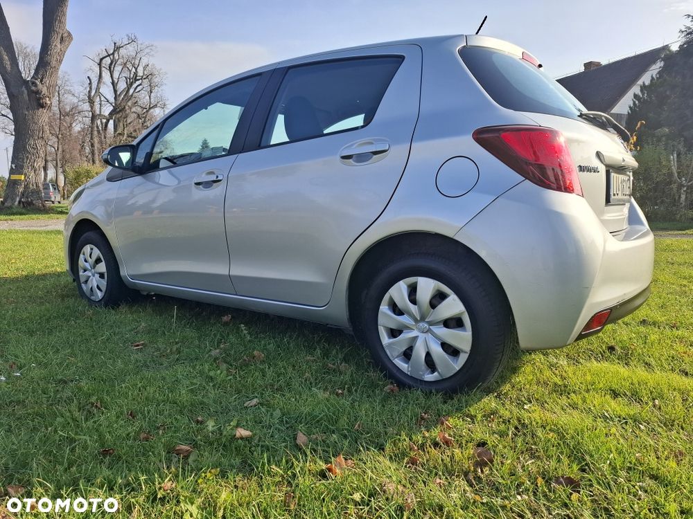 Toyota Yaris - 5