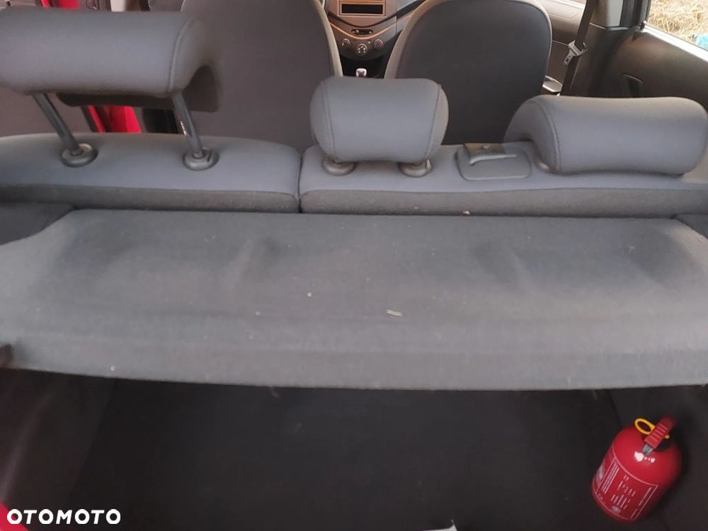 Chevrolet Spark - 4