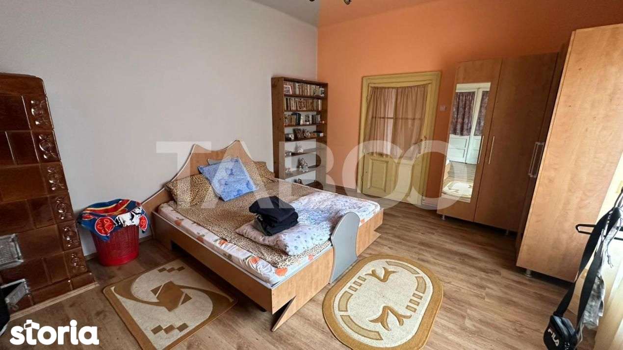 Casa individuala 5 camere acces auto teren 800 mp zona Turnisor Sibiu - Imagine principală: 4/19