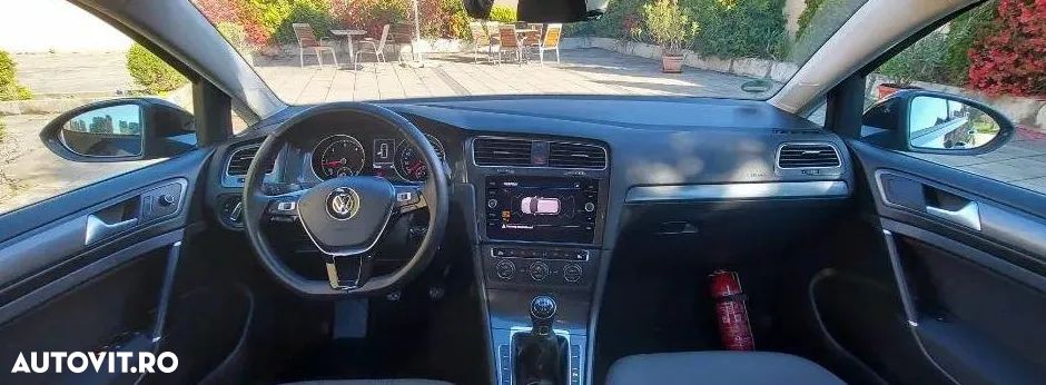 Volkswagen Golf 1.6 TDI Comfortline - 13