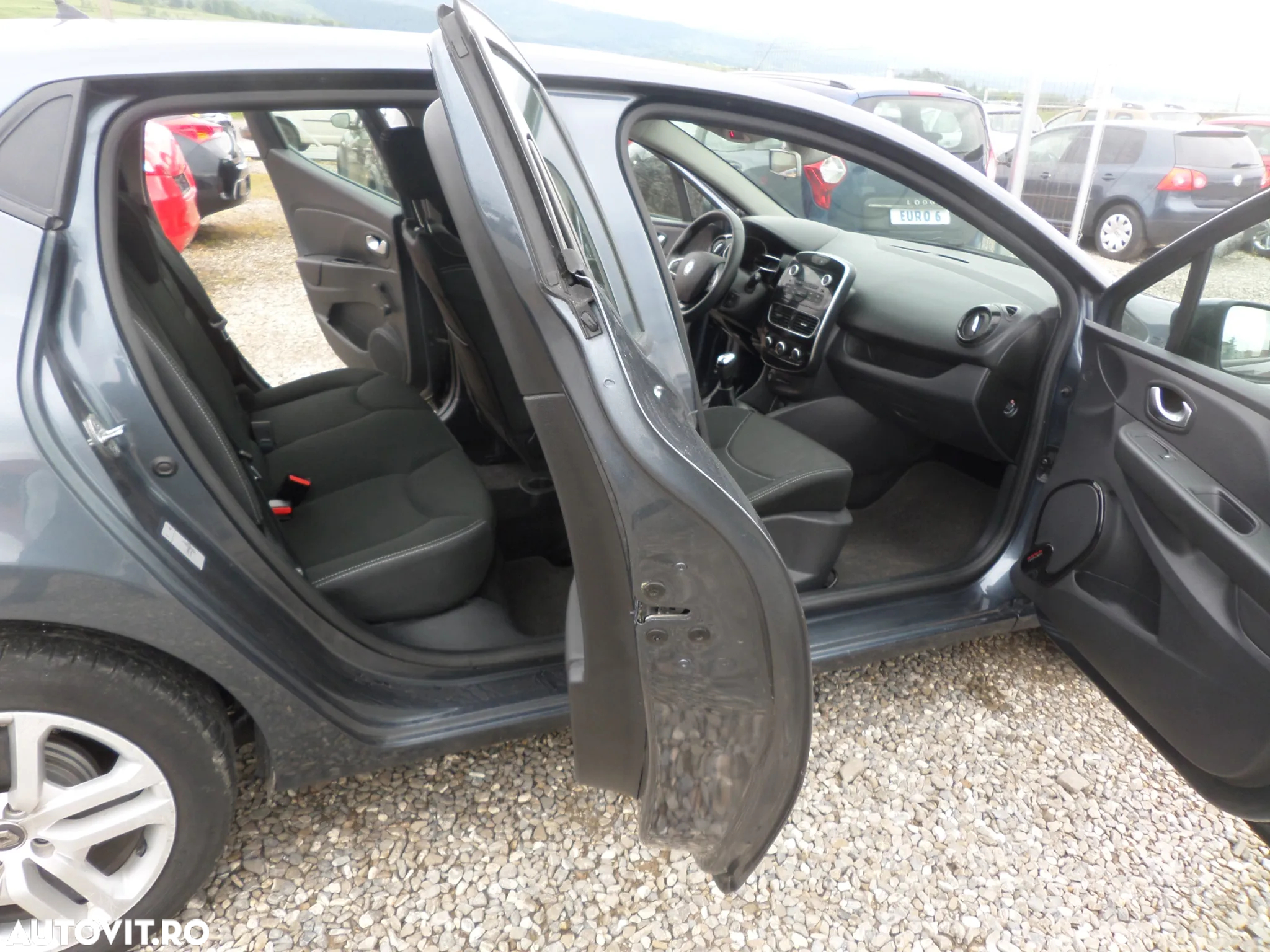 Renault Clio - 18