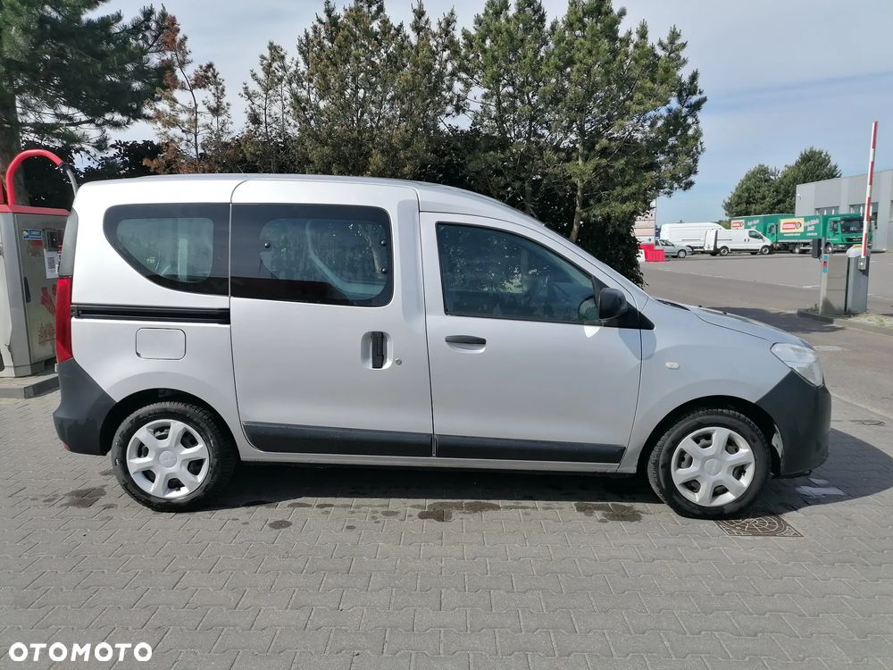 Dacia Dokker - 5
