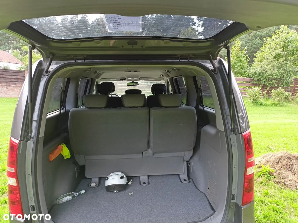 Hyundai H-1 - 3