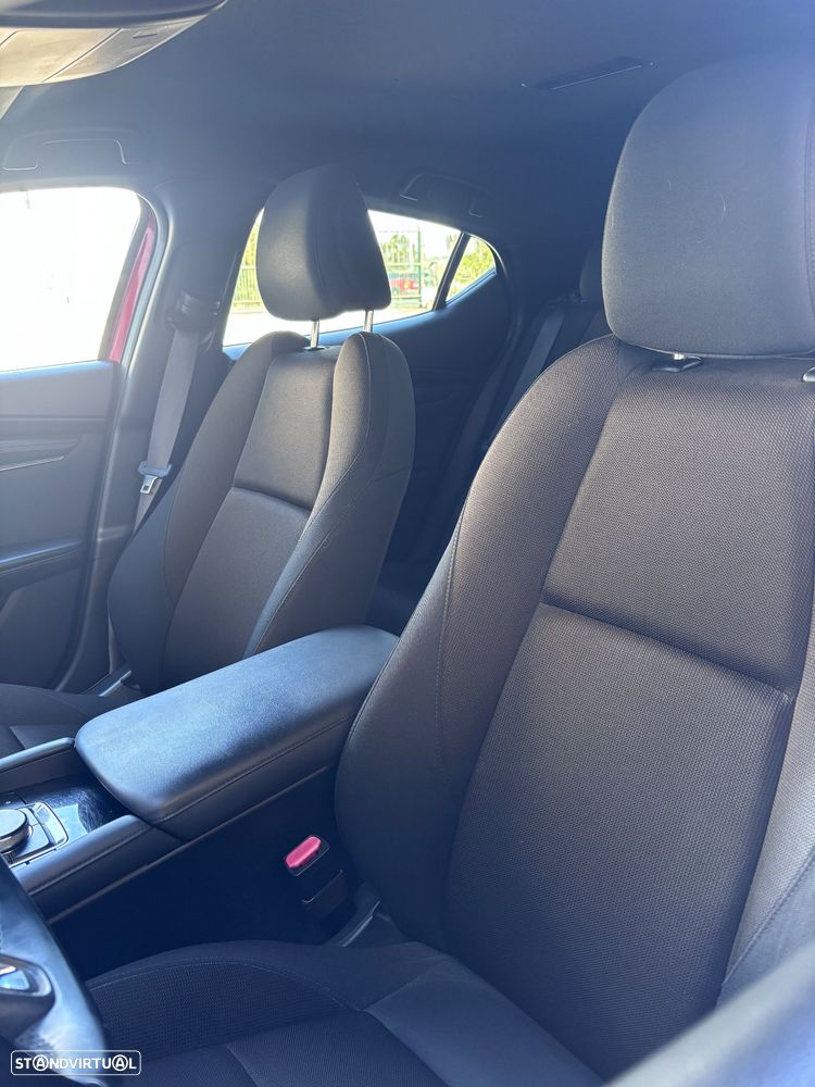 Mazda 3 Hatchback 2.0 Sky-G Evolve P.i-Actvsense J18 - 7