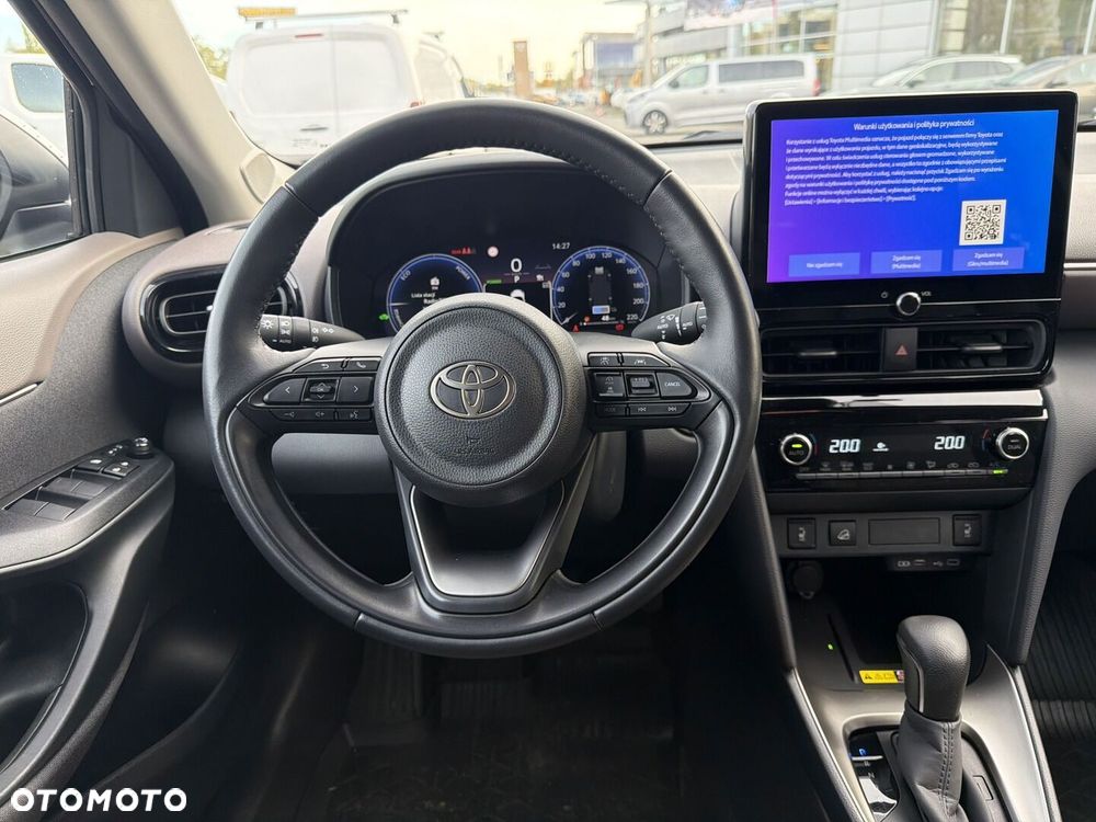 Toyota Yaris Cross Hybrid 1.5 Executive AWD - 13