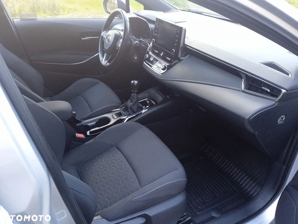 Toyota Corolla 1.2 T Active - 11