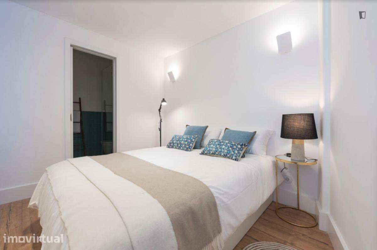 Apartamento com 1 quartos - localizado em Ajuda Lisbon - Grande imagem: 2/11