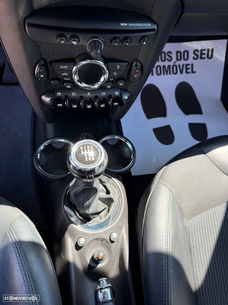 MINI 3 Portas Cooper D - 10