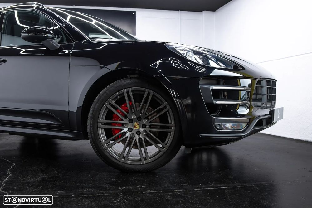 Porsche Macan Turbo PDK - 2