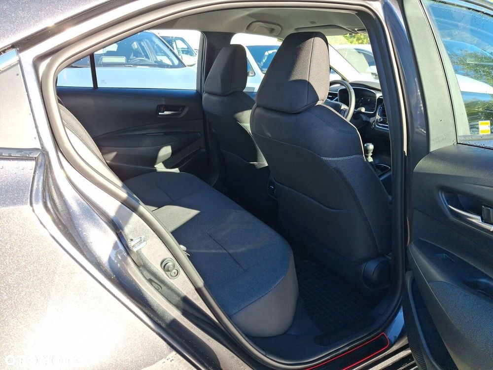 Toyota Corolla 1.5 Comfort - 15